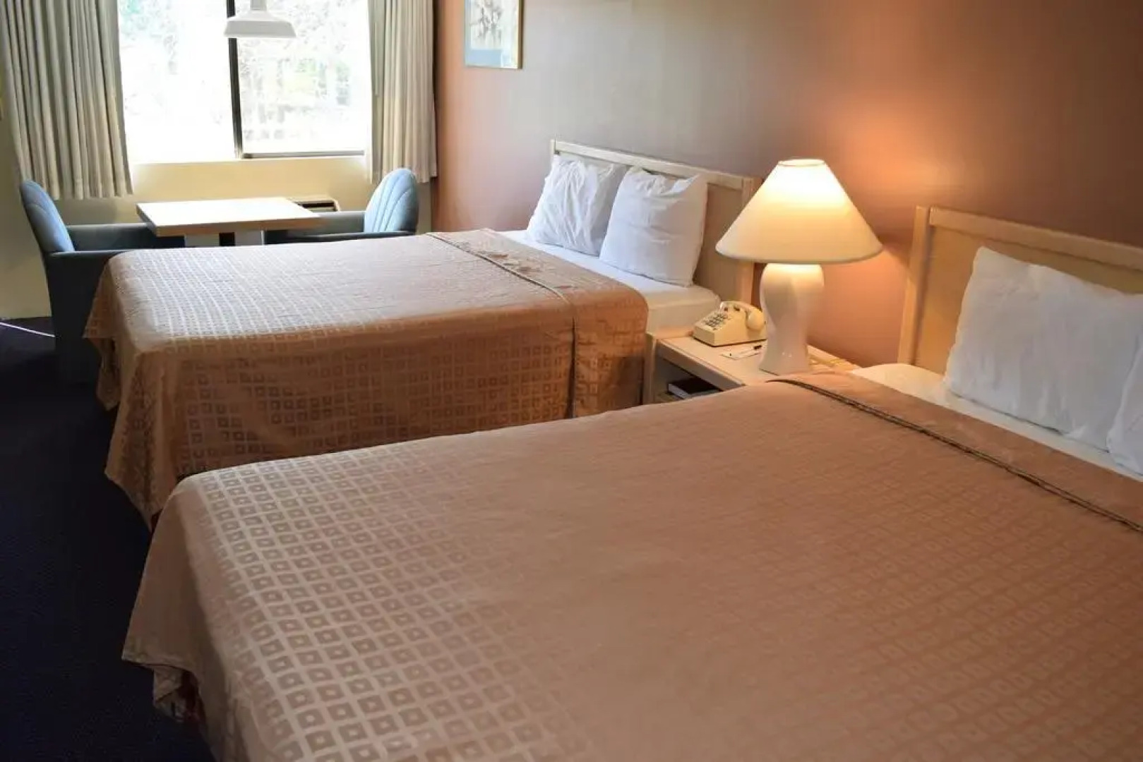 Valley Oaks Inn Woodland