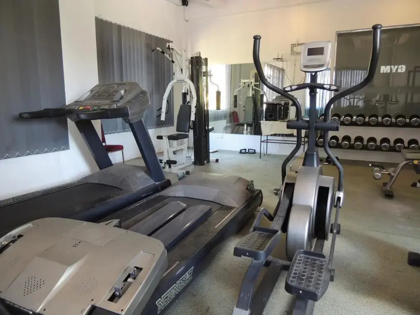 Tilko Jaffna City Hotel