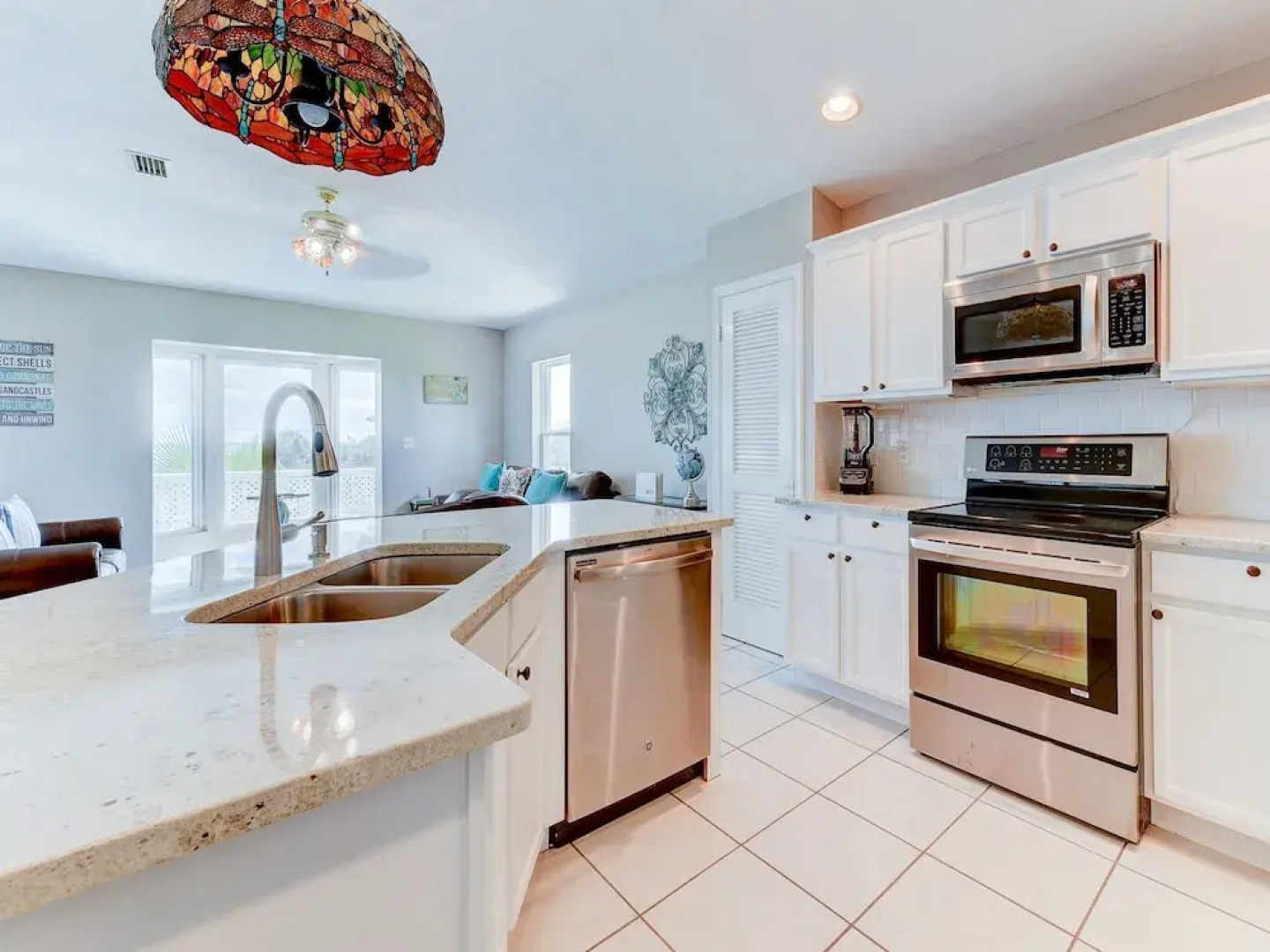 Sea Forever Upper Level by Vtrips