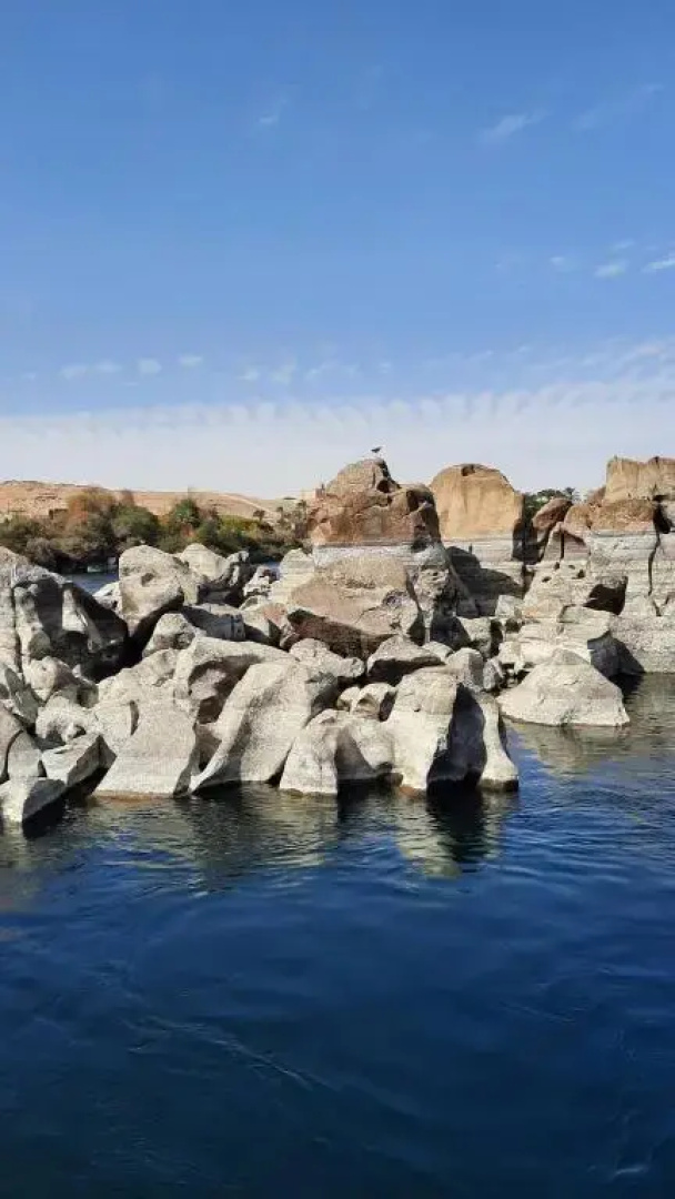 Sun island