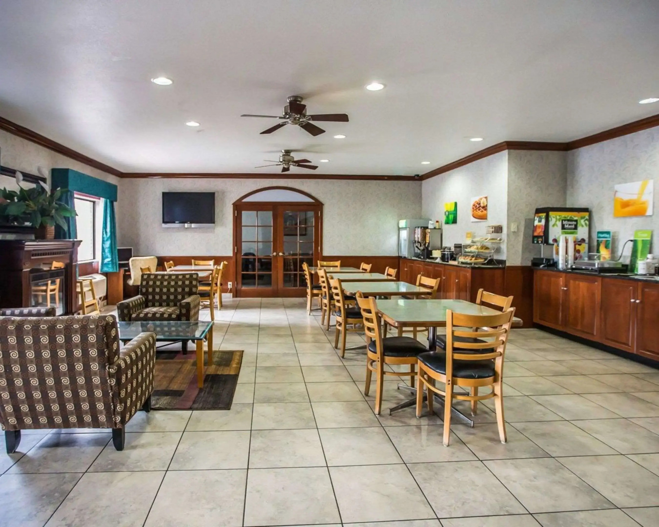 Quality Inn Peru near Starved Rock State Park