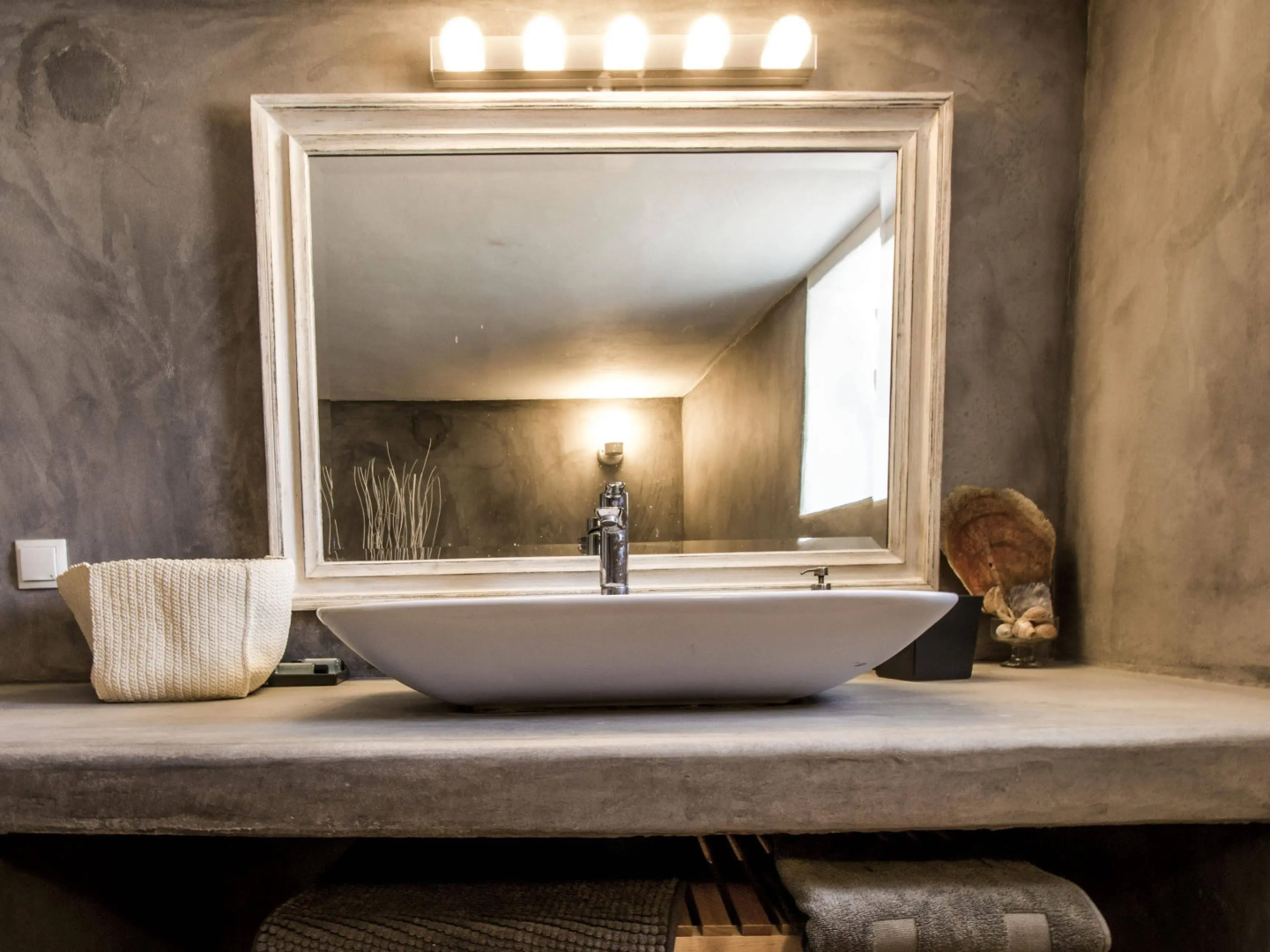 GT Suites Corfos Bay