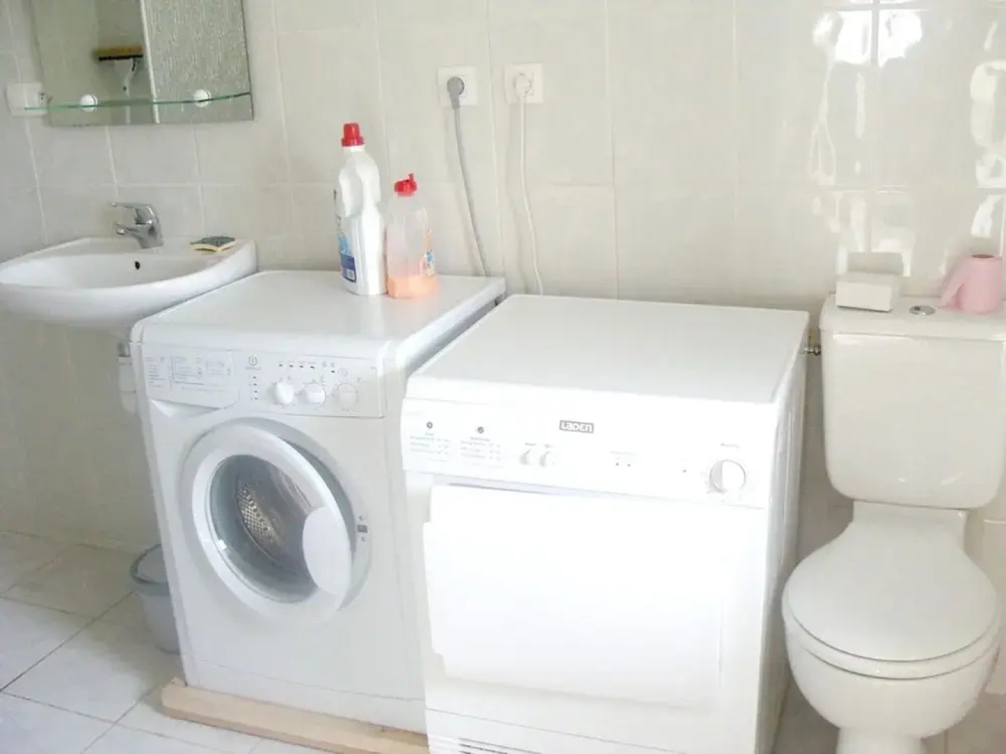 House With 5 Bedrooms in La Caillère-saint-hilaire, With Enclosed Gard