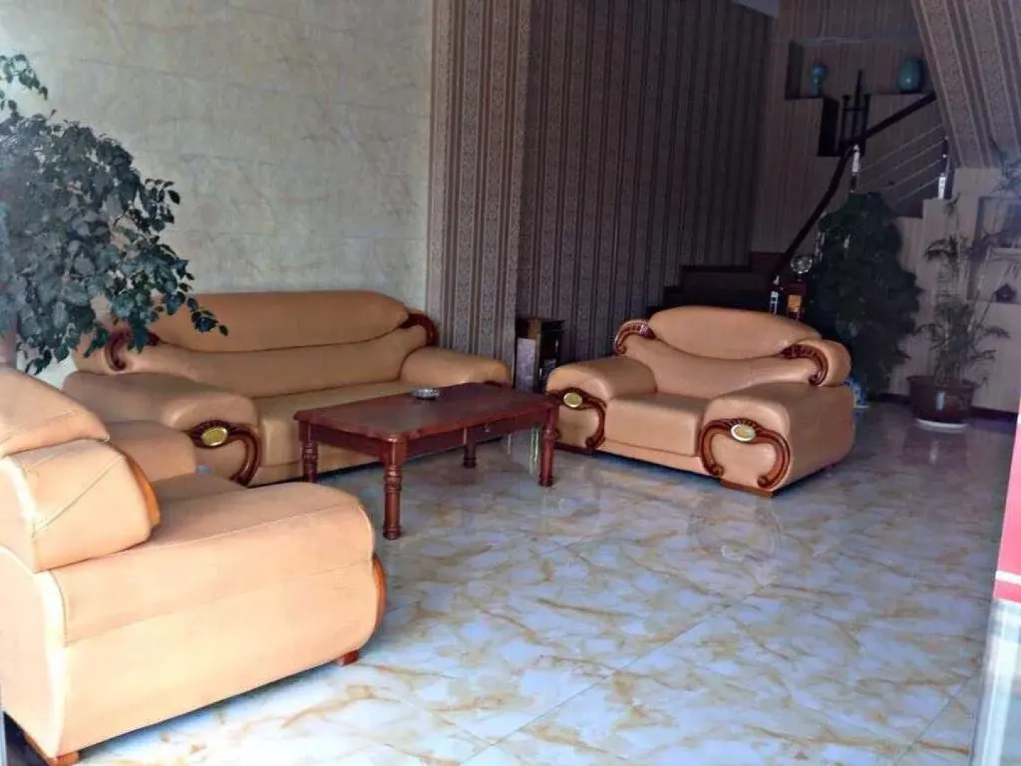 Chenyu Shangwu Hotel