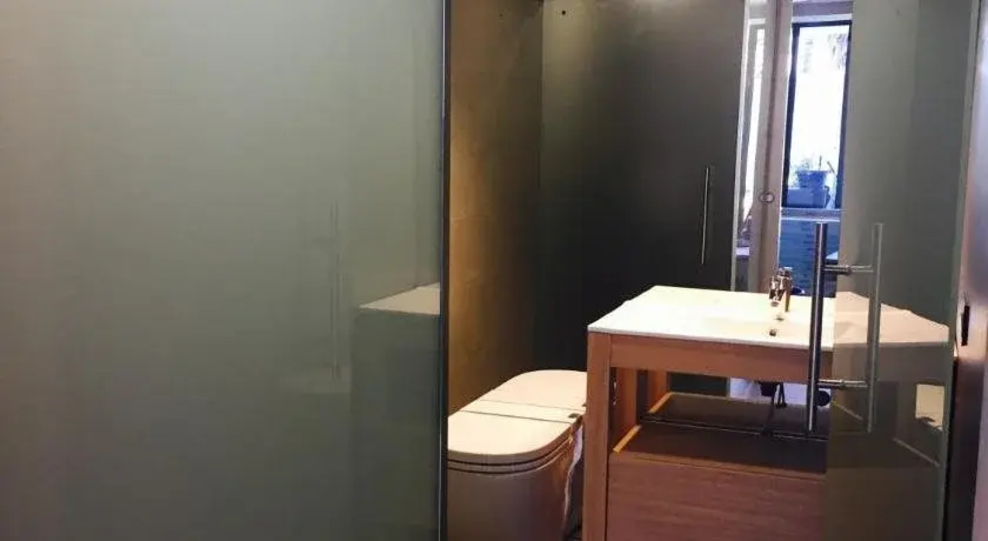 Parthenon - Только для взрослых