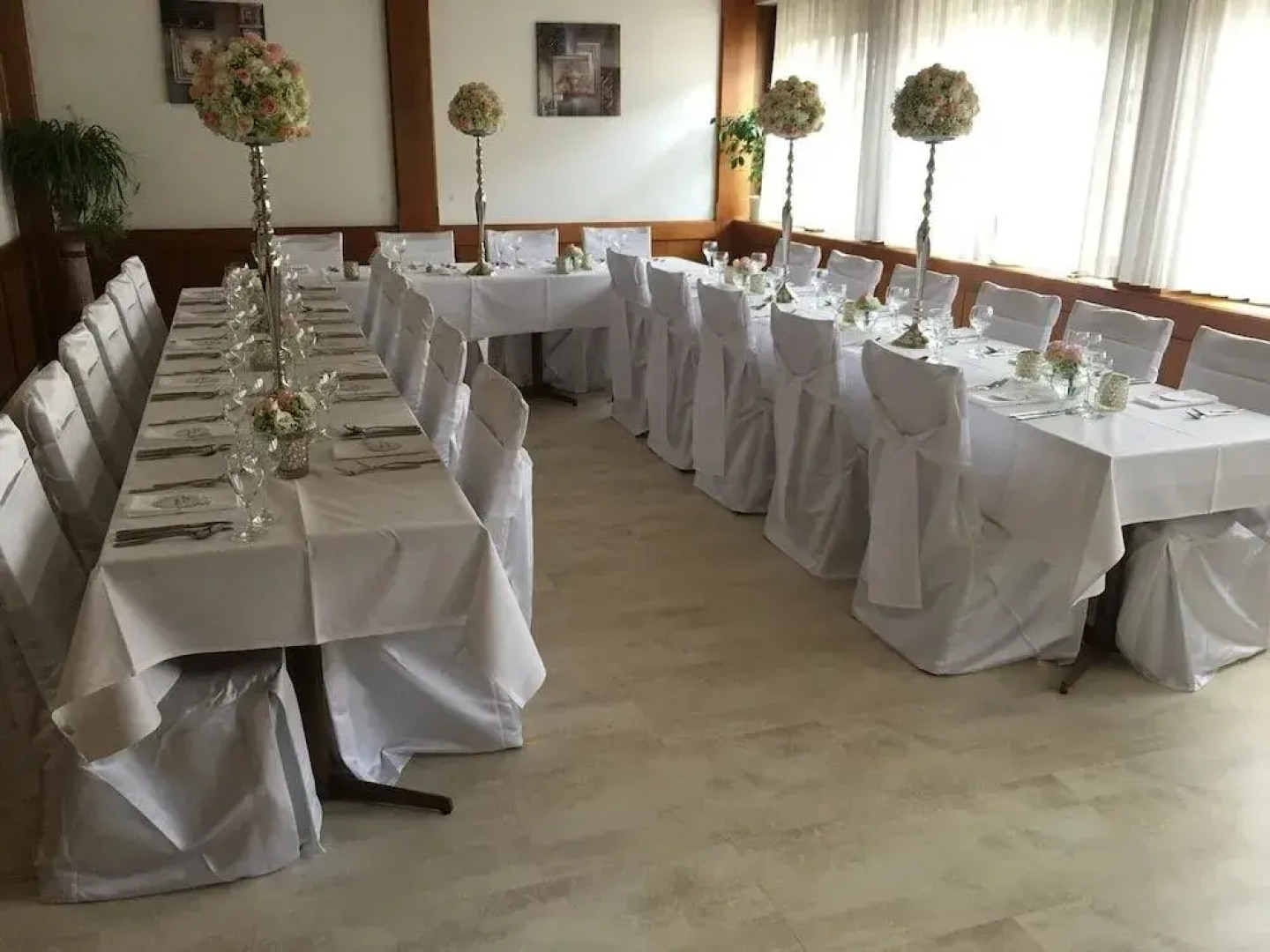 Hotel Restaurant Schwanen GmbH