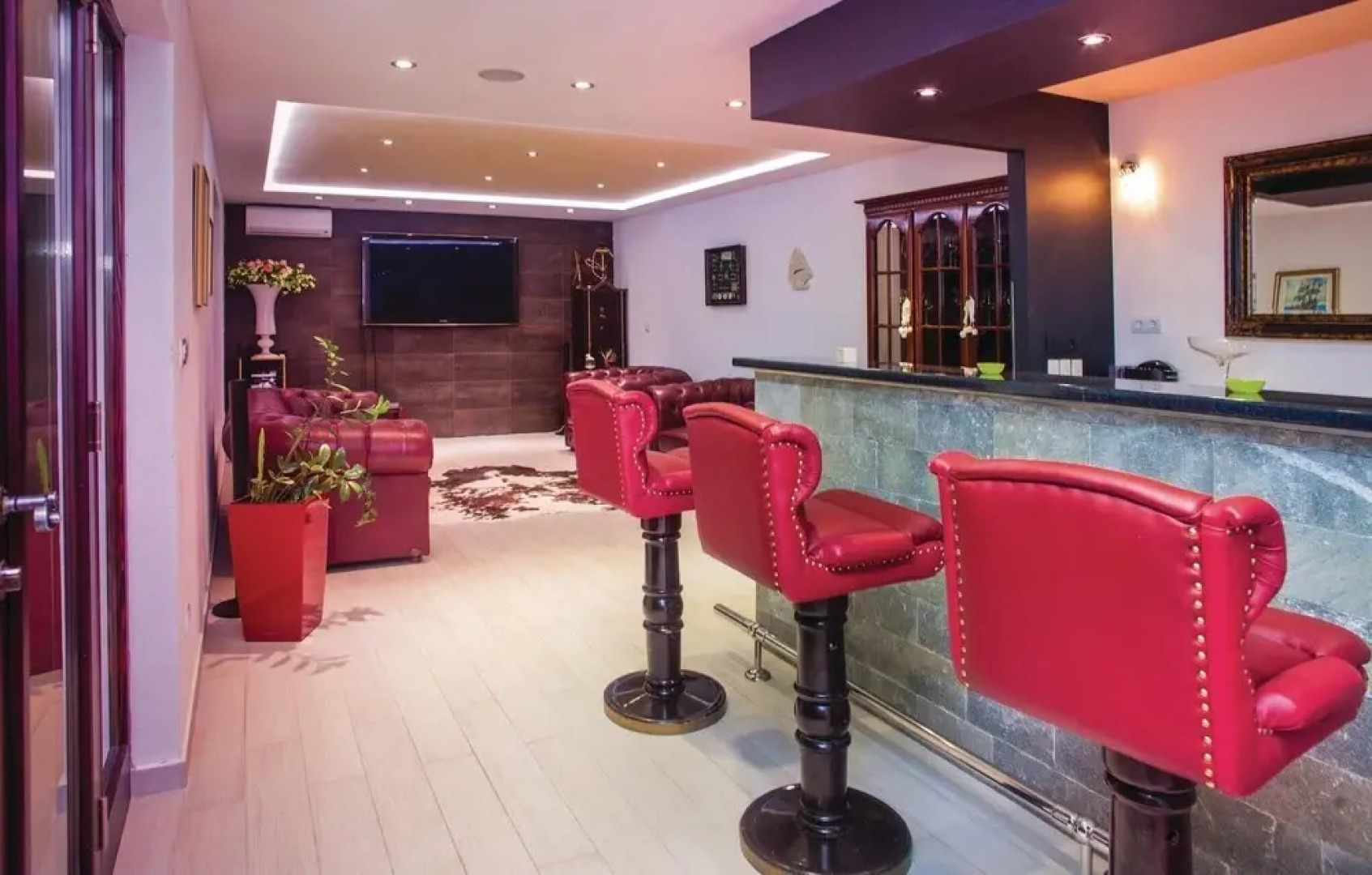 Awesome Home in Kucine Solin with Hot Tub, WiFi & 7 Bedrooms