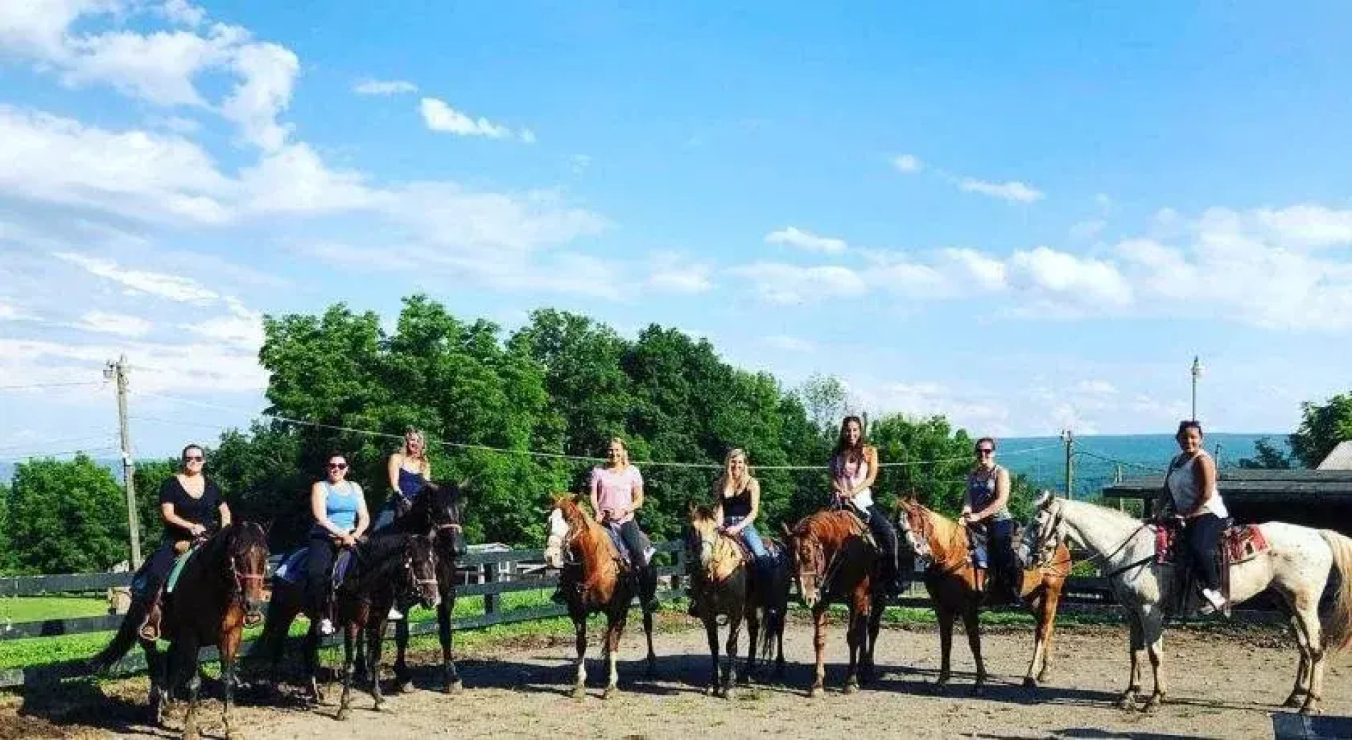 Pinegrove Family Dude Ranch