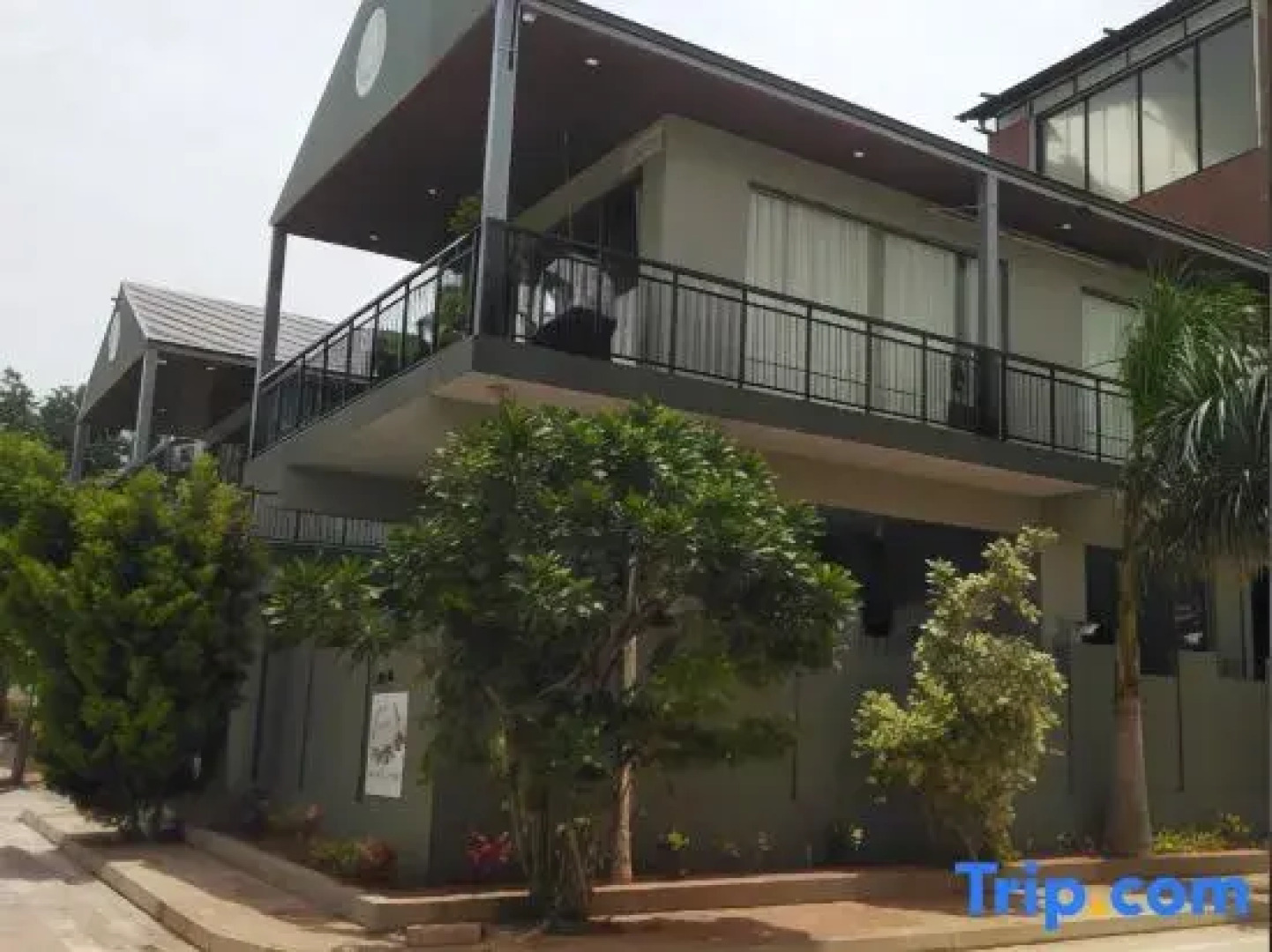 Nandi Hills View Cottages