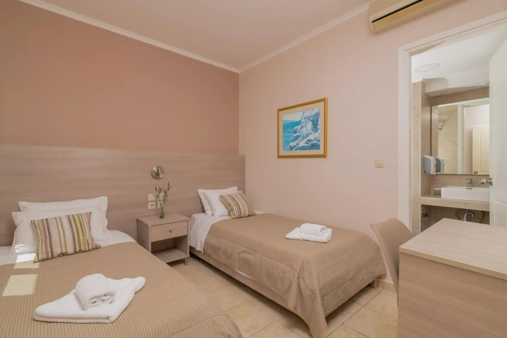 Varres Hotel