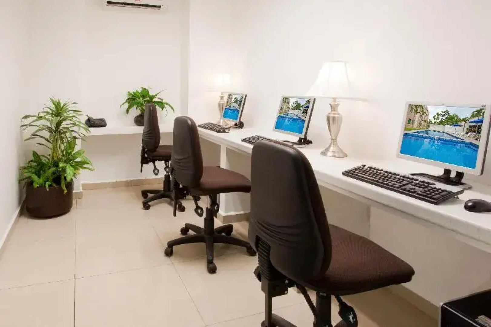 Holiday Inn Express Paraiso Dos Bocas