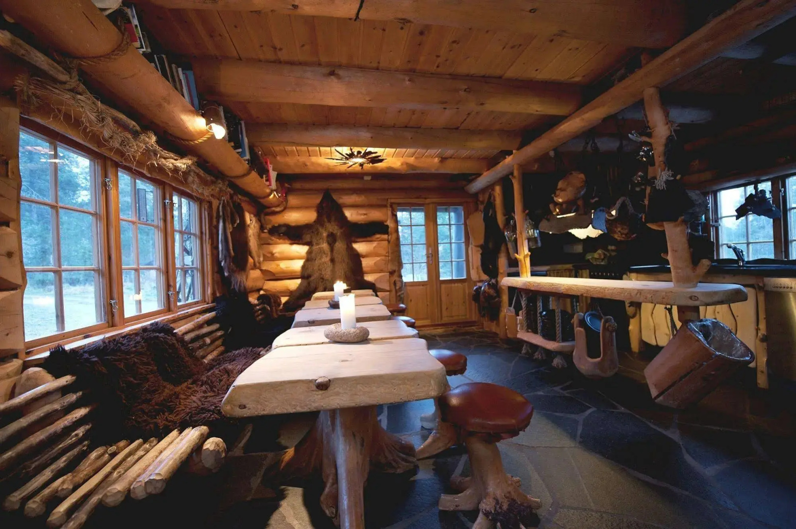 Engholm Husky Design Lodge