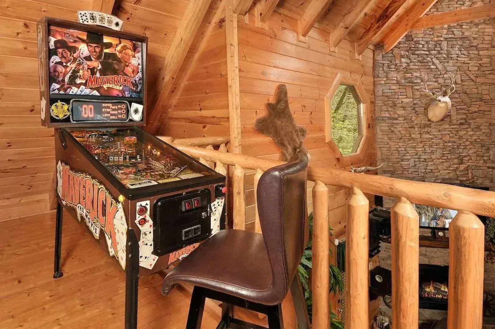 Hakuna Matata - 2 Br cabin by RedAwning