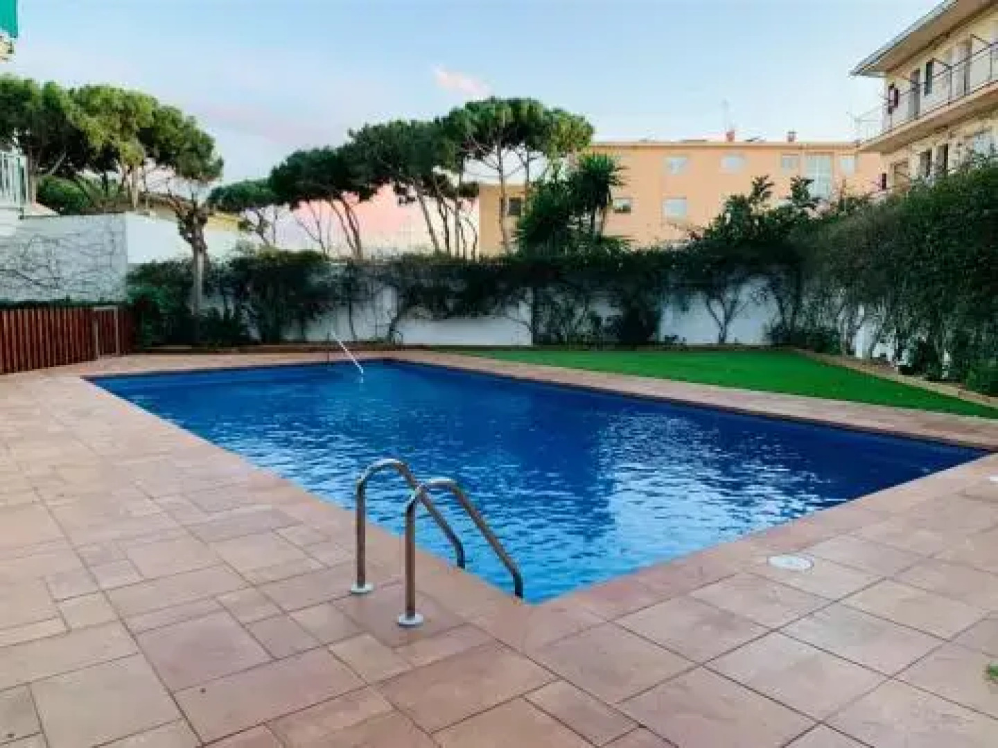 Lets Holidays Beach Apartment