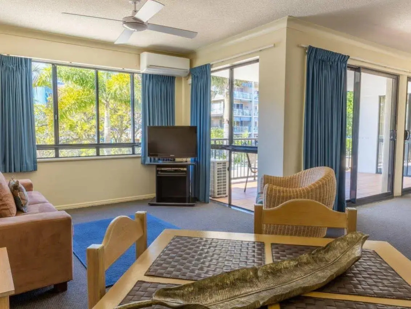 Belaire Place Motel Apartments