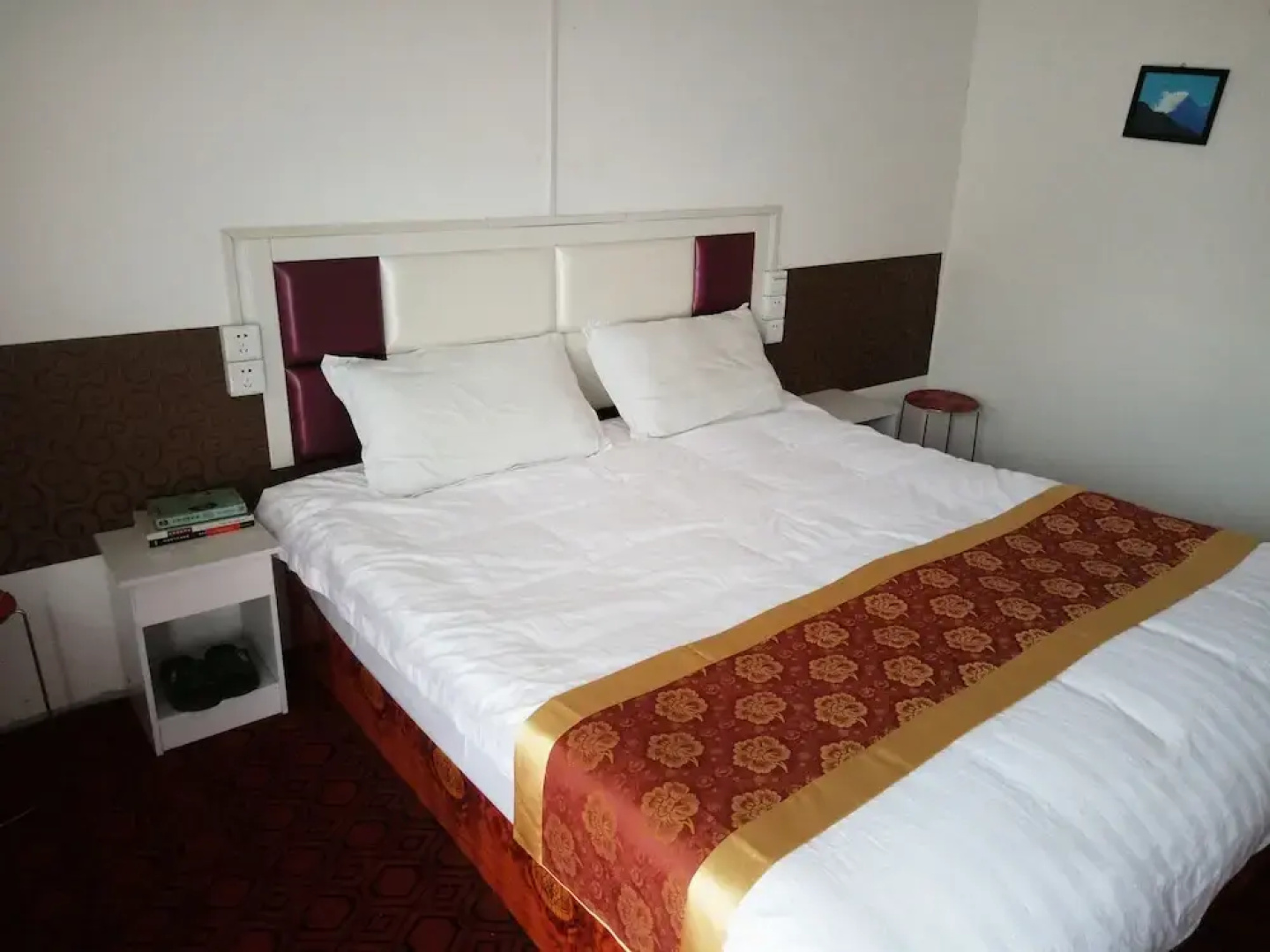 Zhi Shang Hua Ka Holiday Hotel