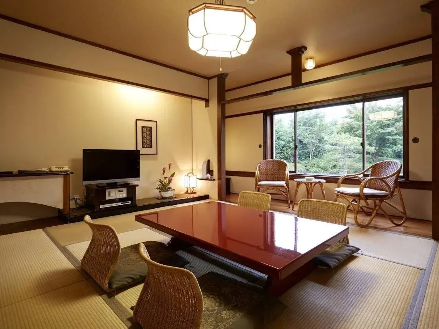 The Hamilton Ureshino