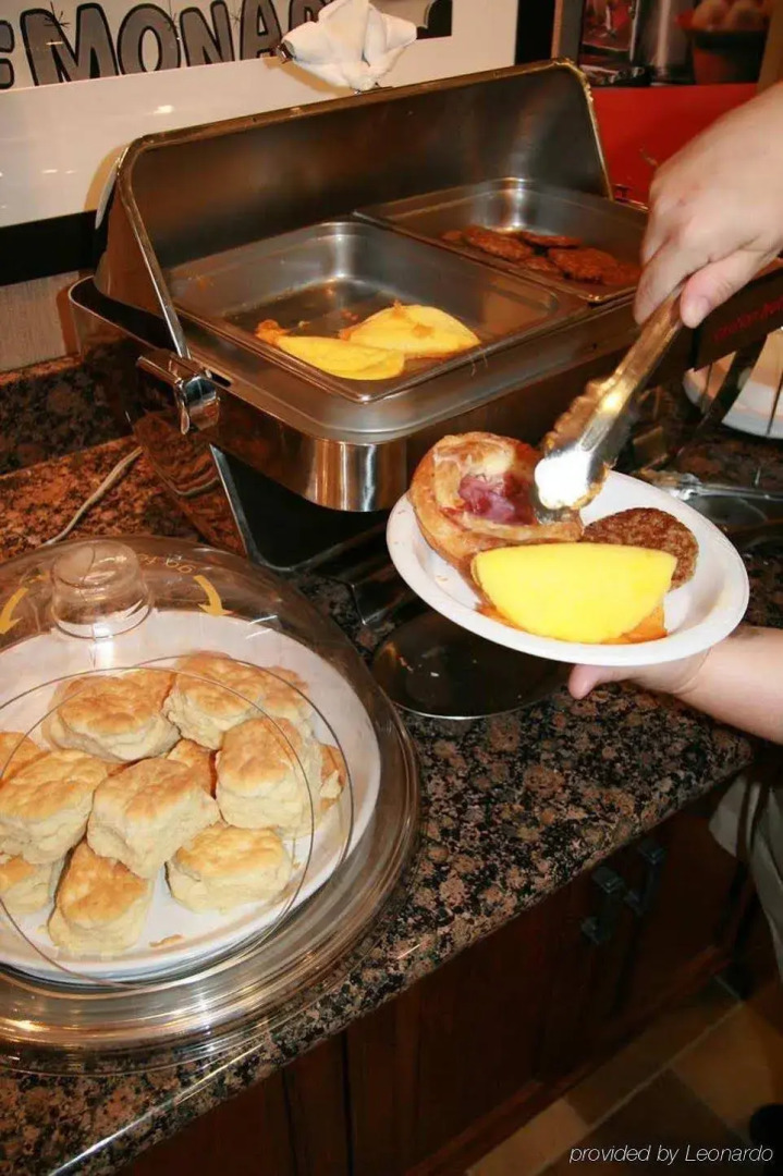 Hampton Inn & Suites Fairbanks