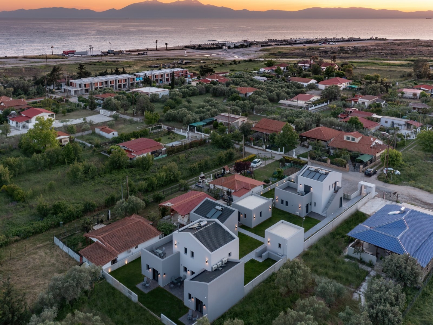 TheaSea Luxury Suites- Studio Suite 3