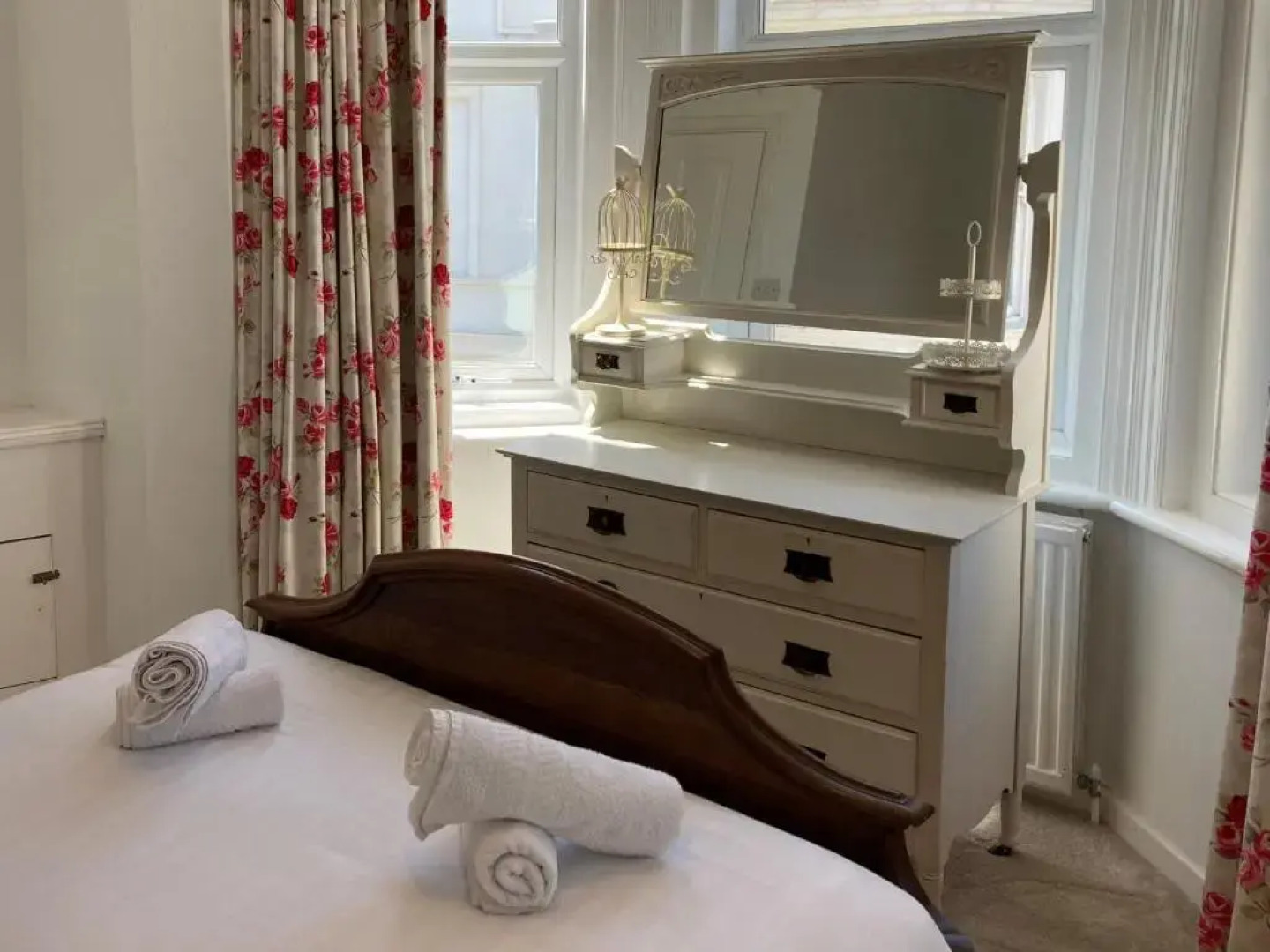 Flat 2, 1 Alexandra Gardens - Pet friendly