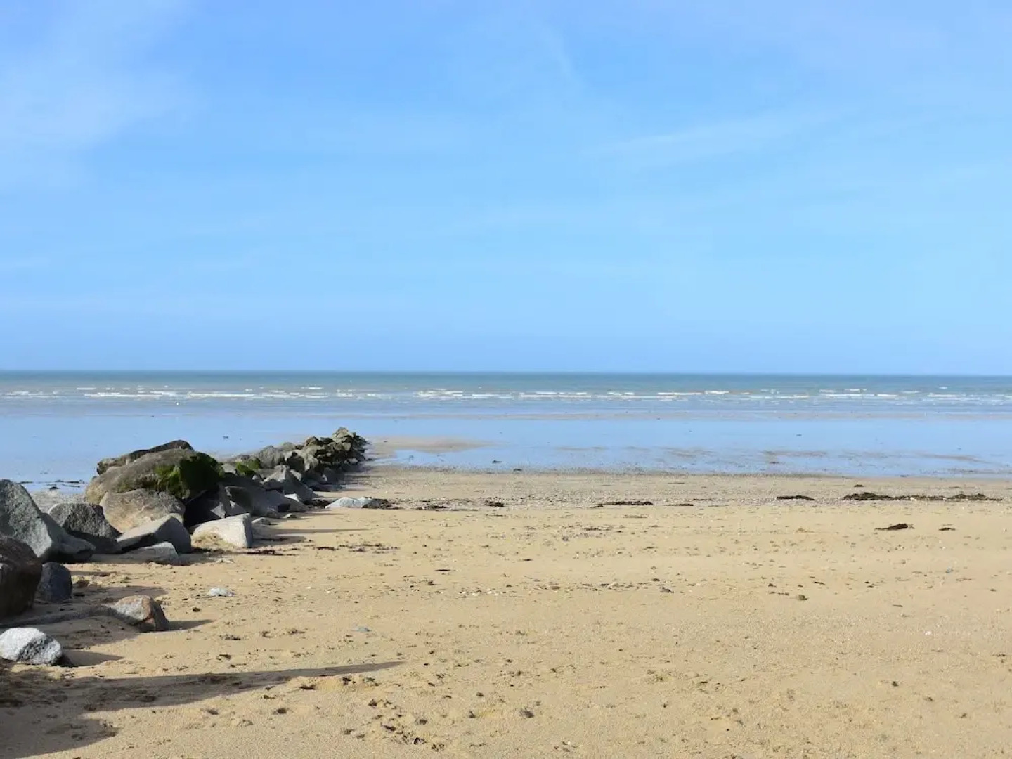 Beautiful, Renovated Cottage With Garden 500 Meters From the Beach