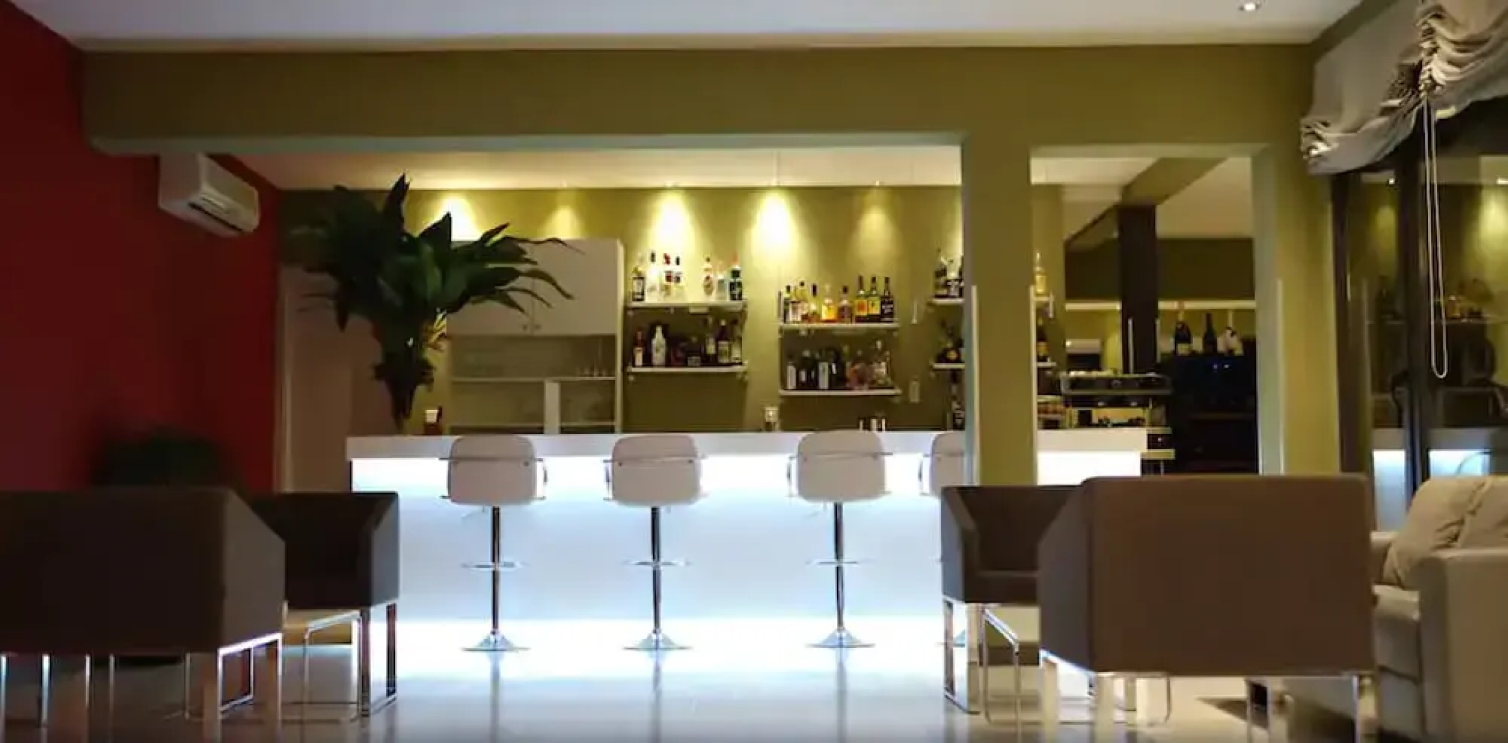 Magno Suites