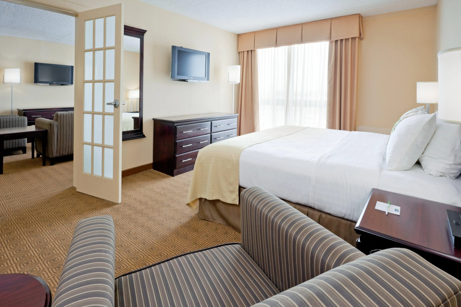 Holiday Inn South Plainfield-Piscataway by IHG