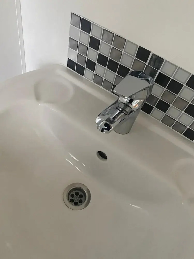 Stunning 2-Bed Sleeps 6 Caravan in Felixstow