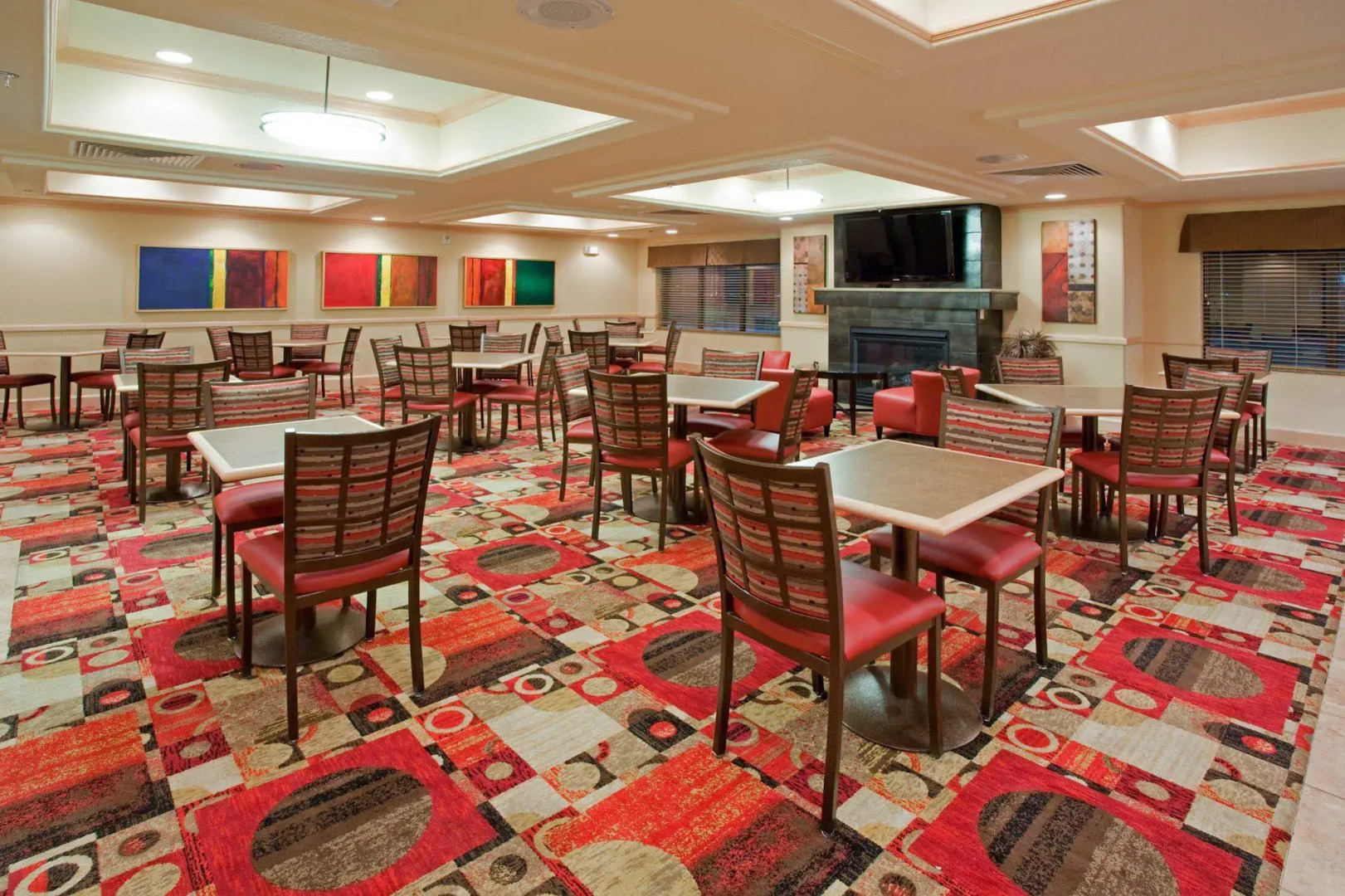 Holiday Inn Express Hotel and Suites West Valley by IHG