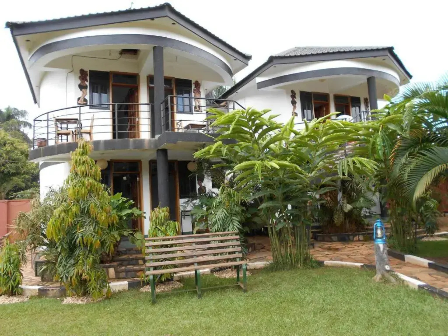 Chel and Vade Cottages