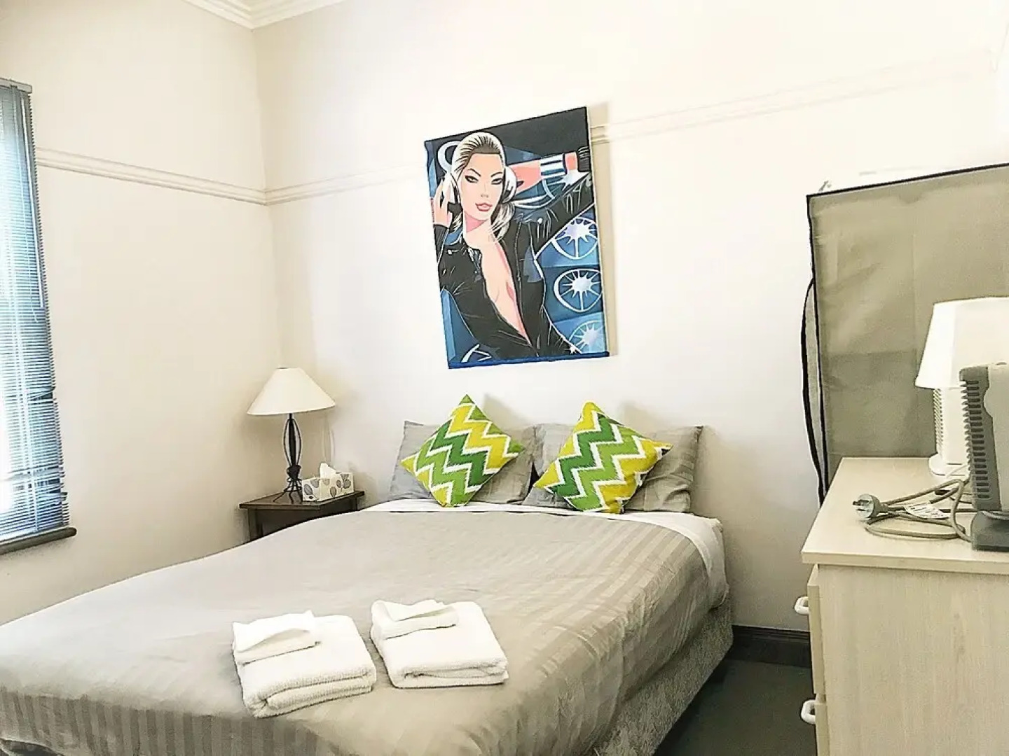 Hill's Creek Holiday Home