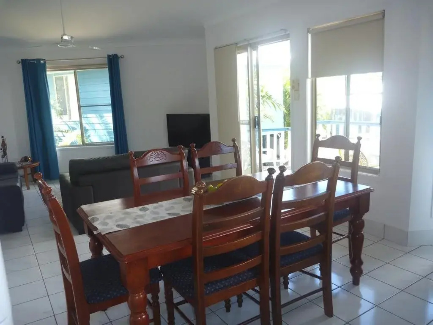 Boyne Island Motel and Villas