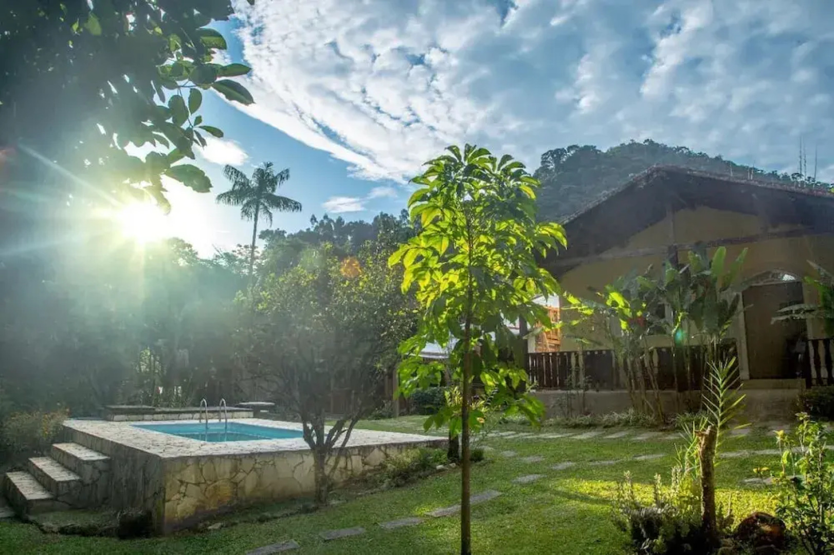 Hospedagem Country Inn