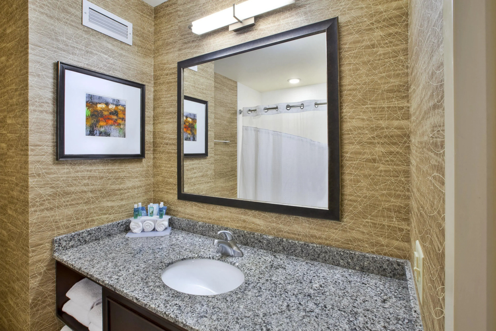 Holiday Inn Express & Suites Geneva Finger Lakes by IHG