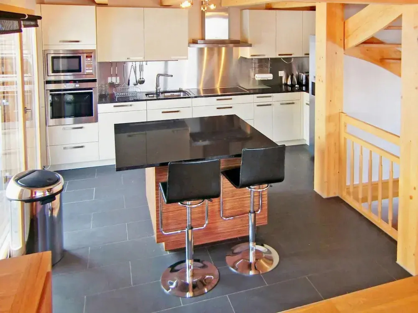 Chalet in Val Dherens Near Ski Lift