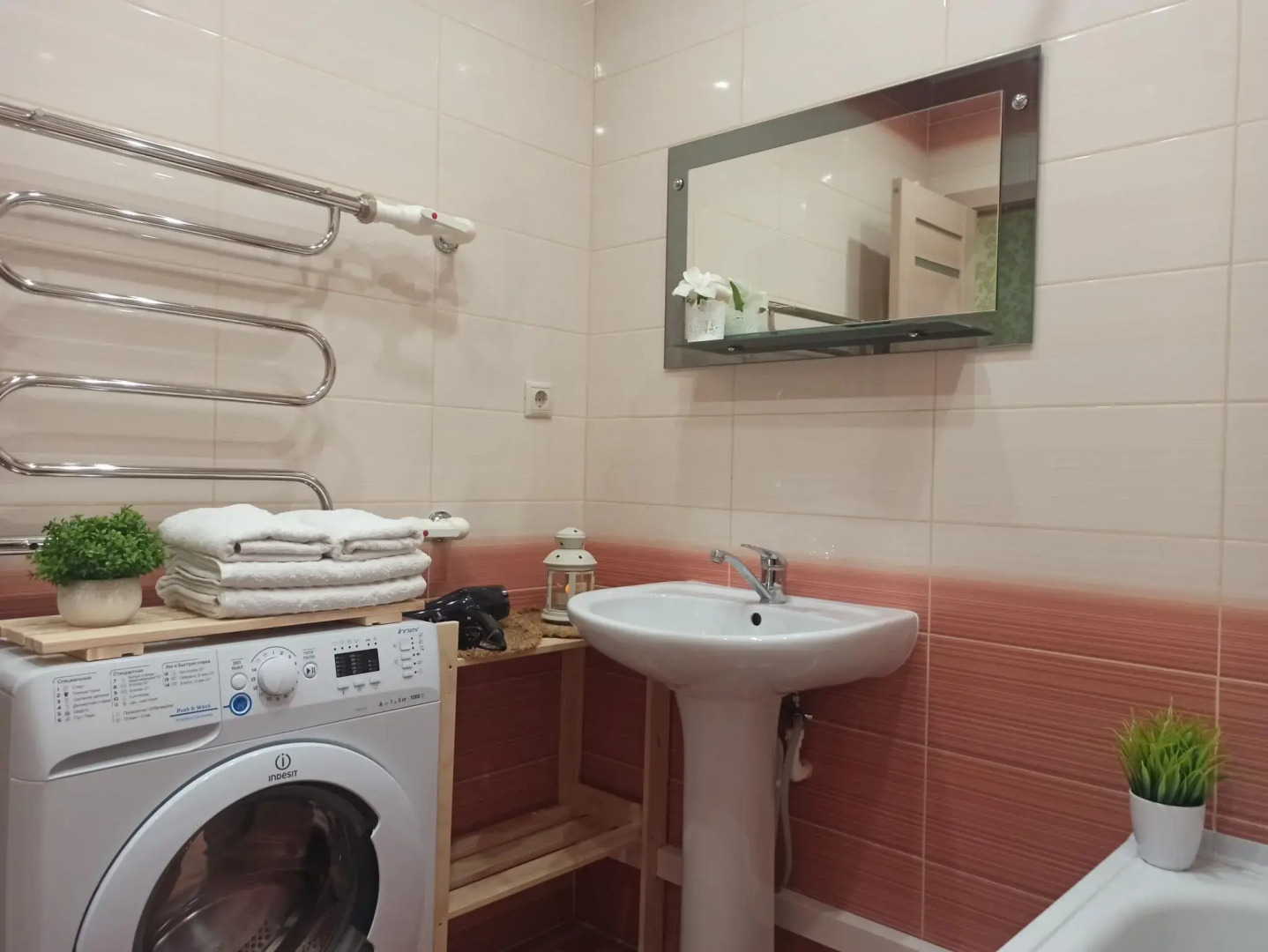 Две Подушки на улице Дуки 71