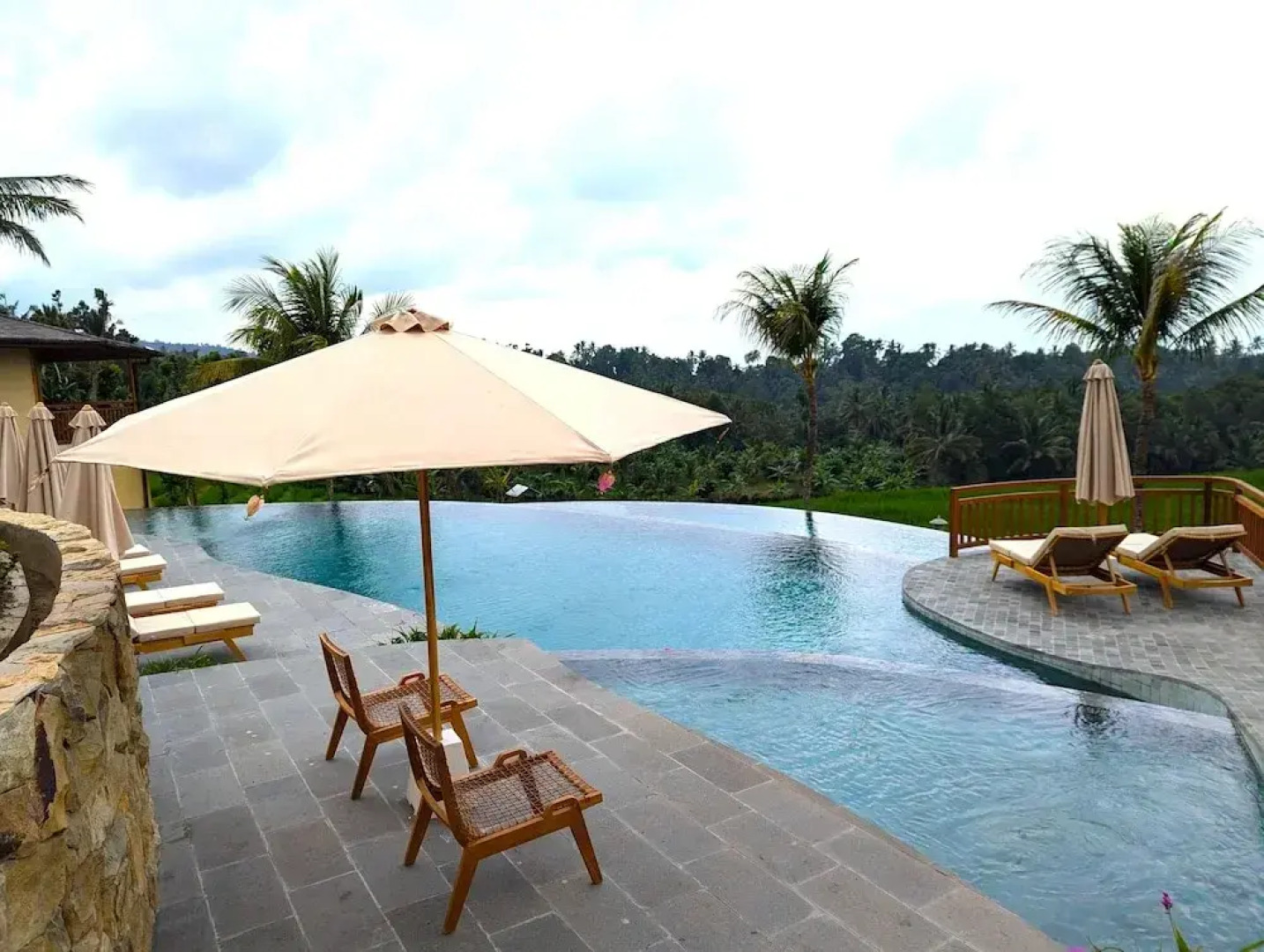 Puri Dajuma Terrace Eco-Lodge & Spa