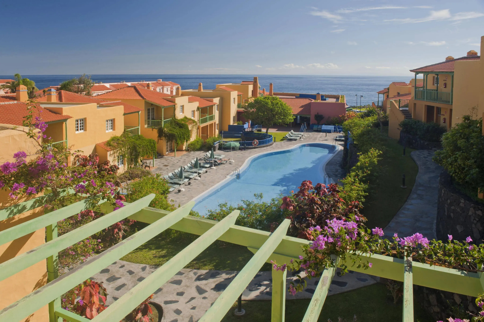 Apartamentos la Caleta