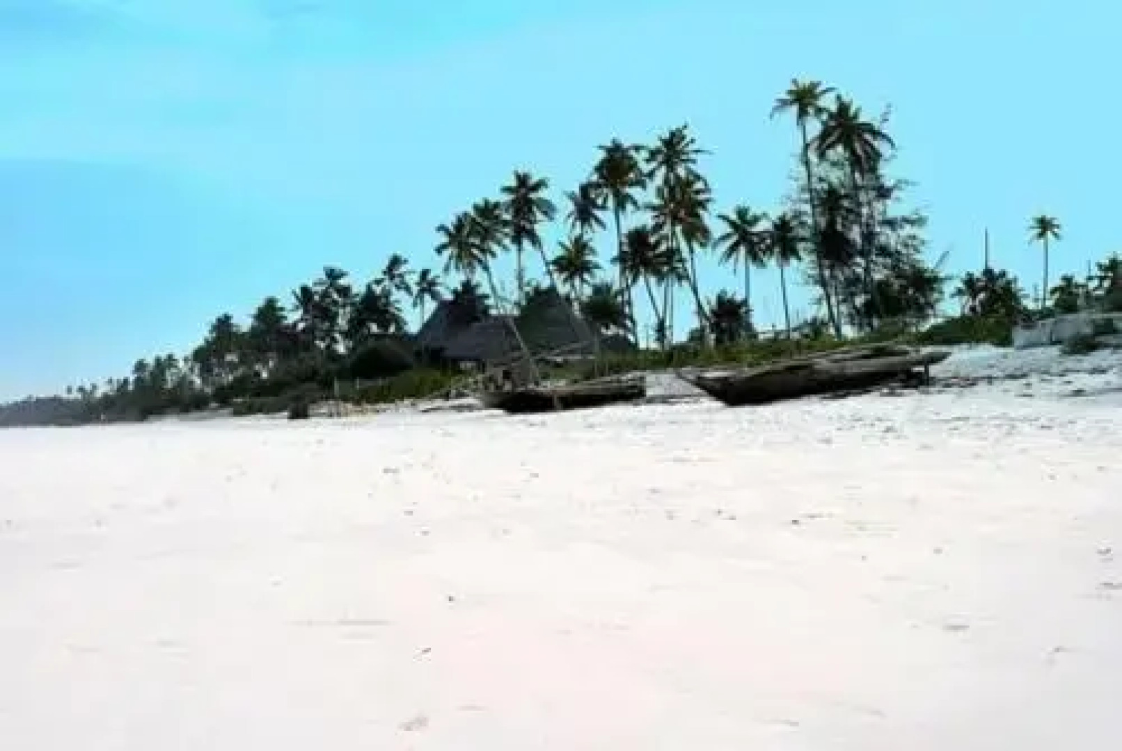 KS Beach Bungalows and Restaurant