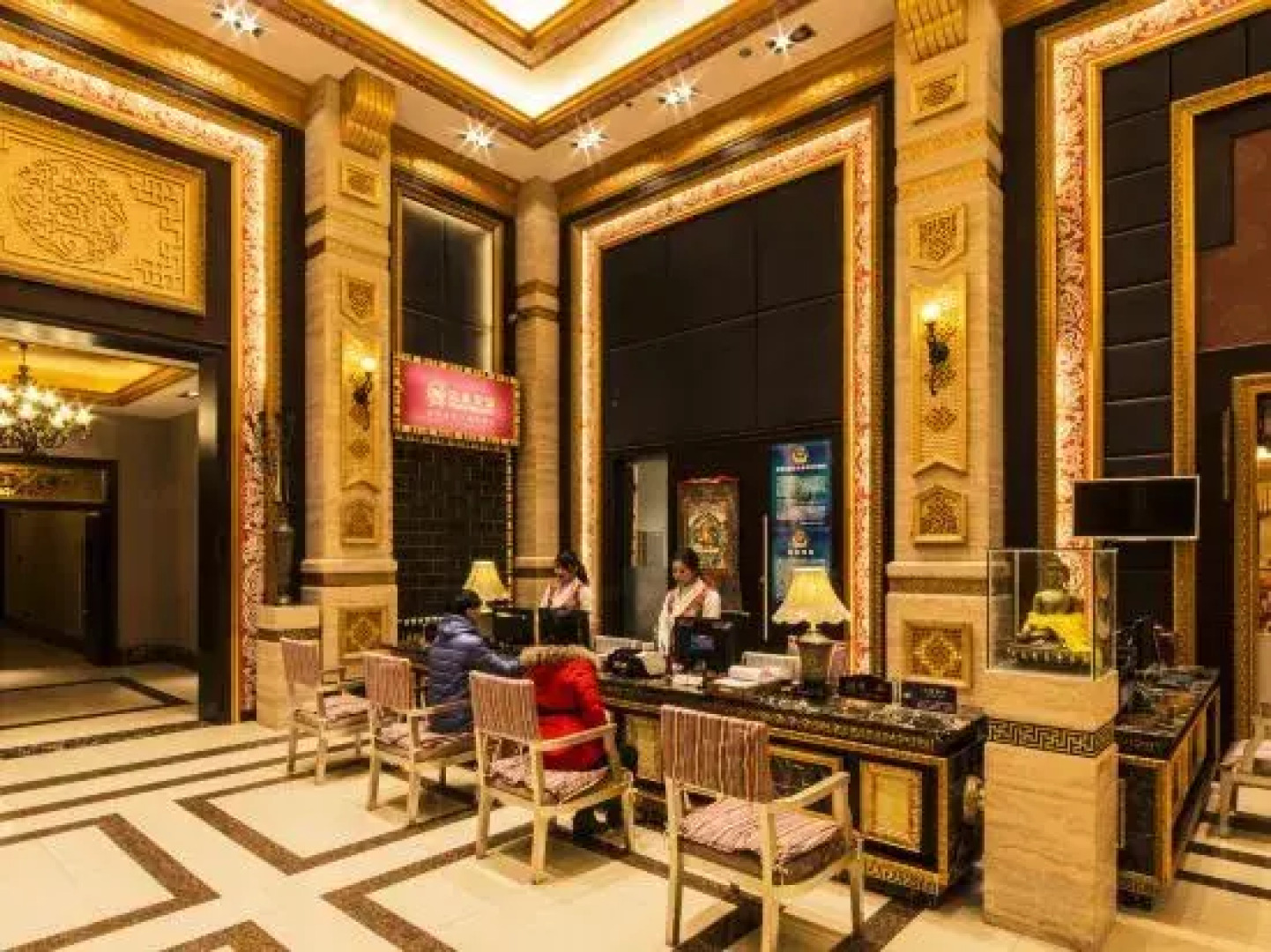 松潘嘉绒鑫宫藏文化酒店