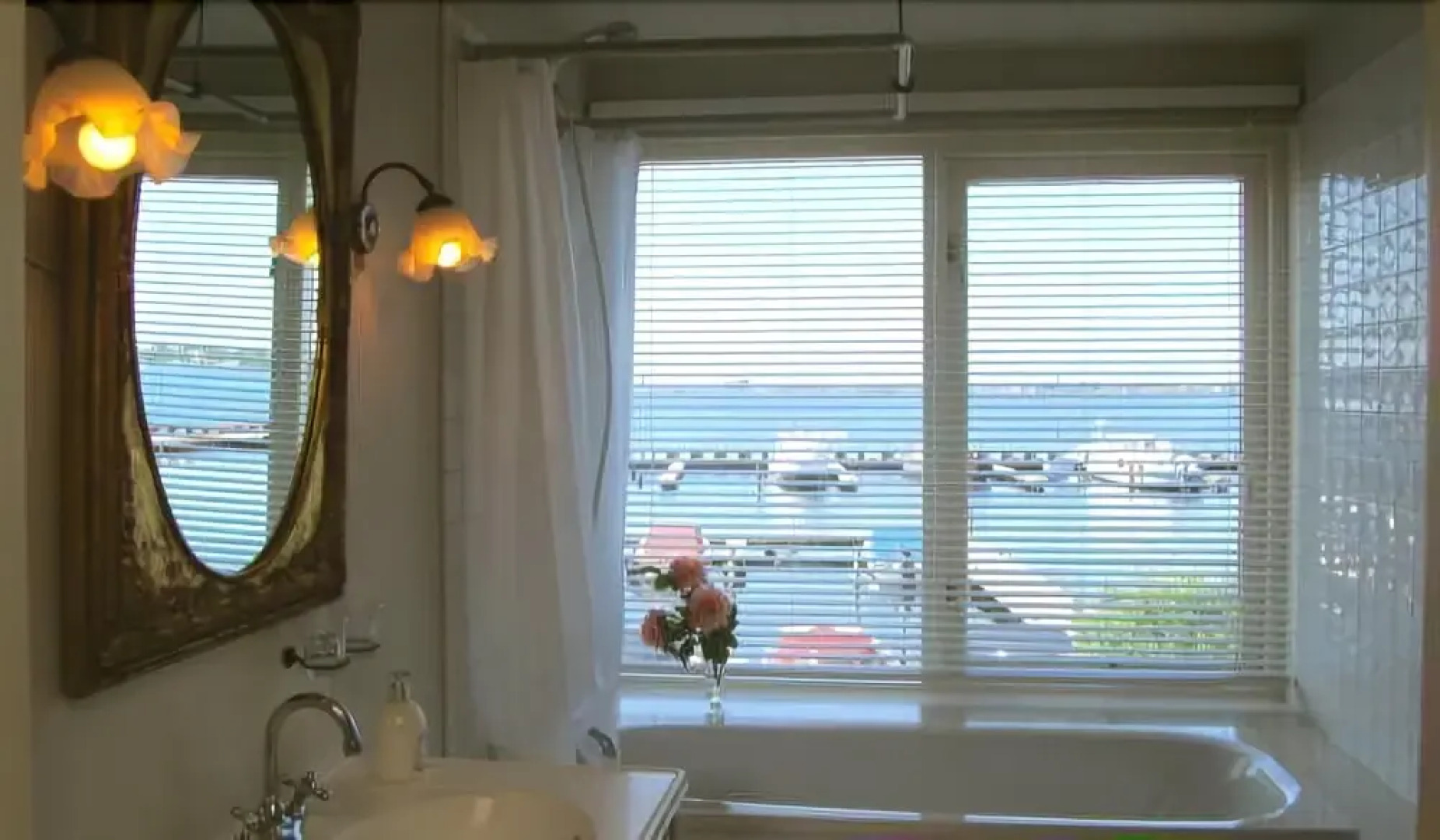 Lakeside Amsterdam Getaway