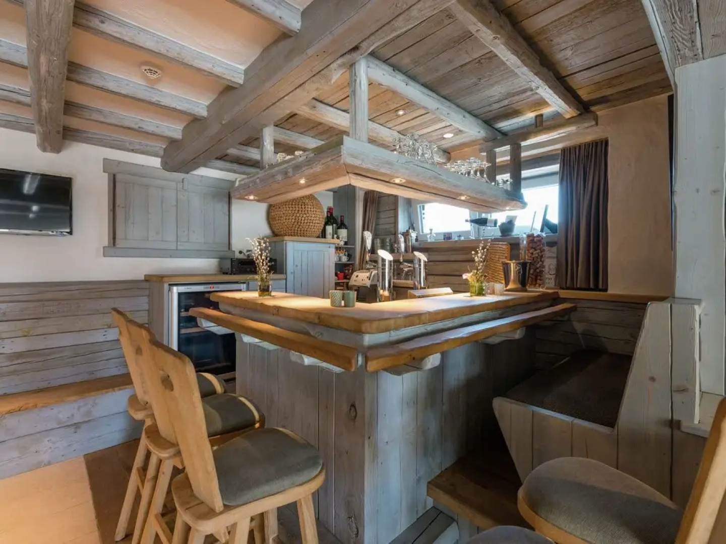 Extravagant Holiday Home in Büllingen With Wellness Centre