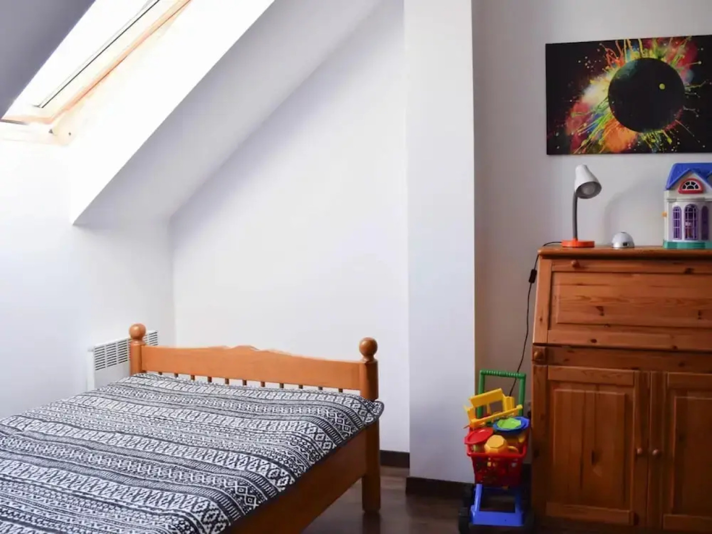 Semi-detached House Near the Lake