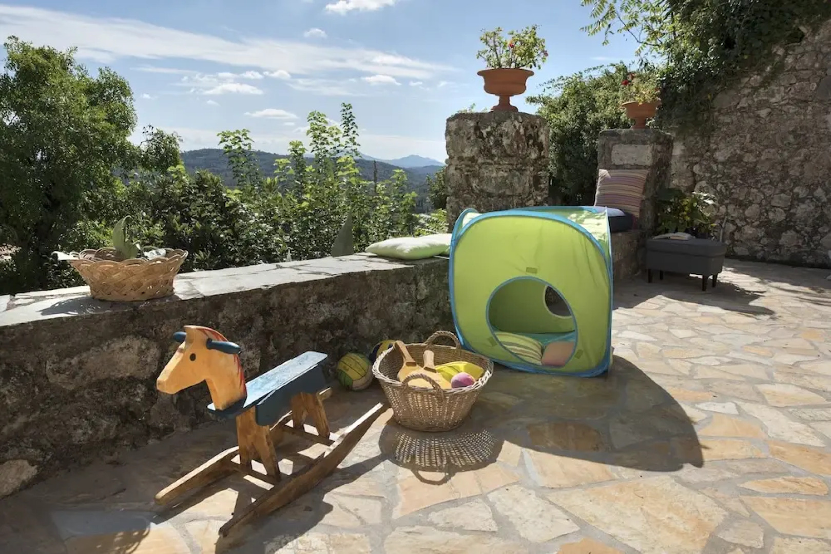 White Jasmine Cottage