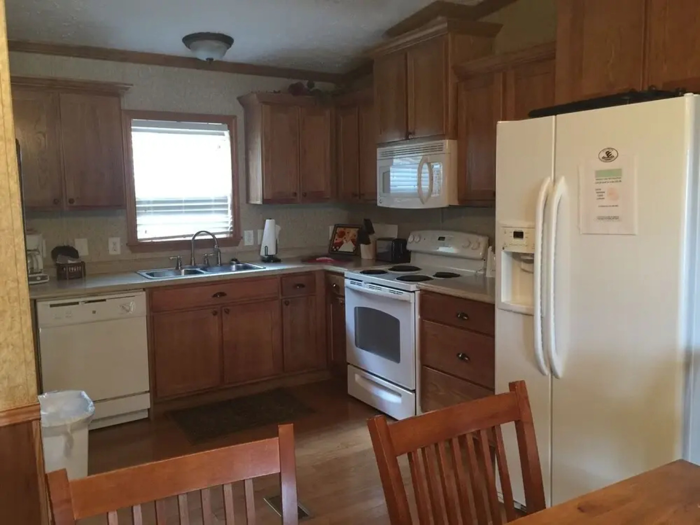 Self Creek Lodge and Marina