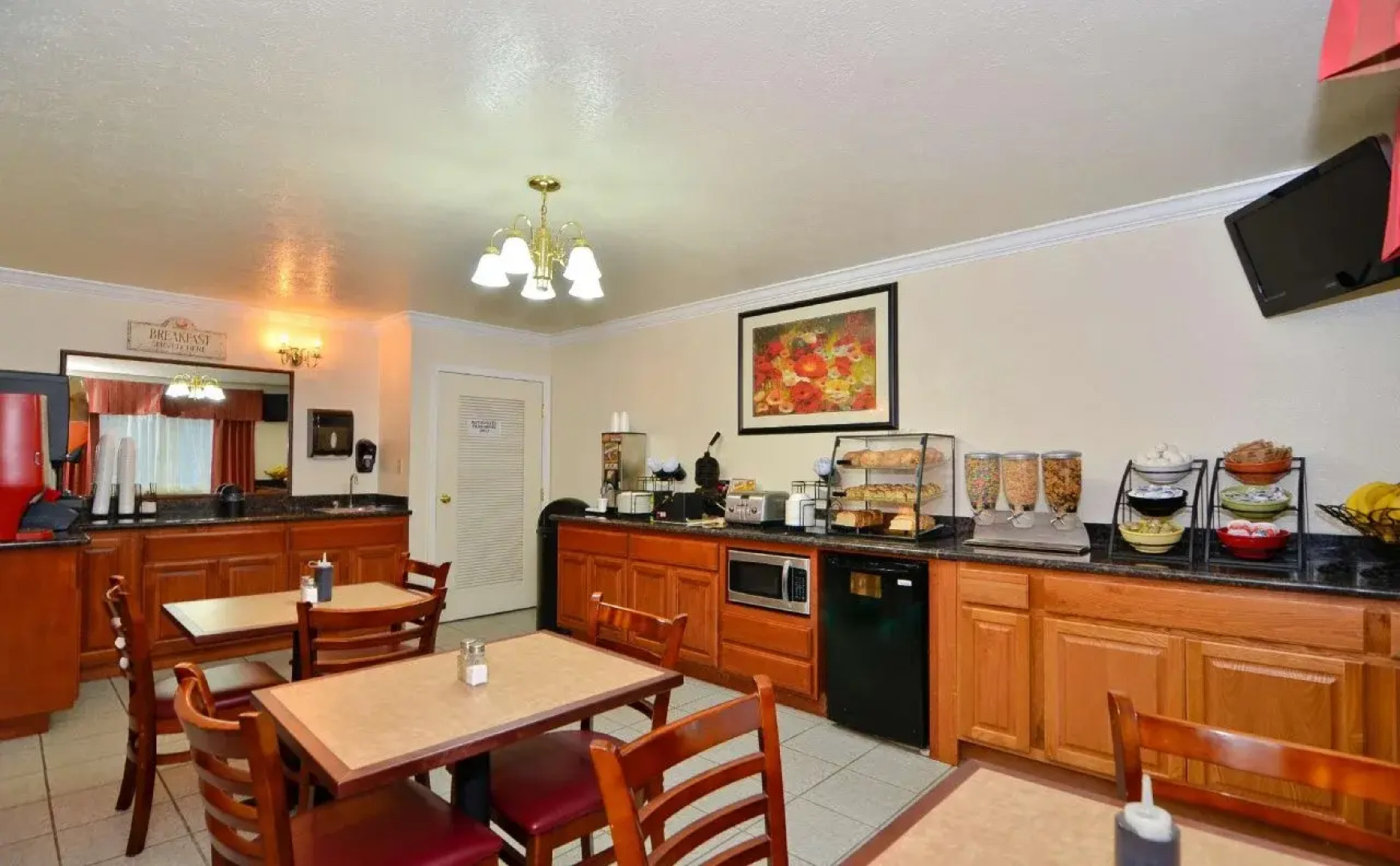 Best Western Salinas Monterey Hotel