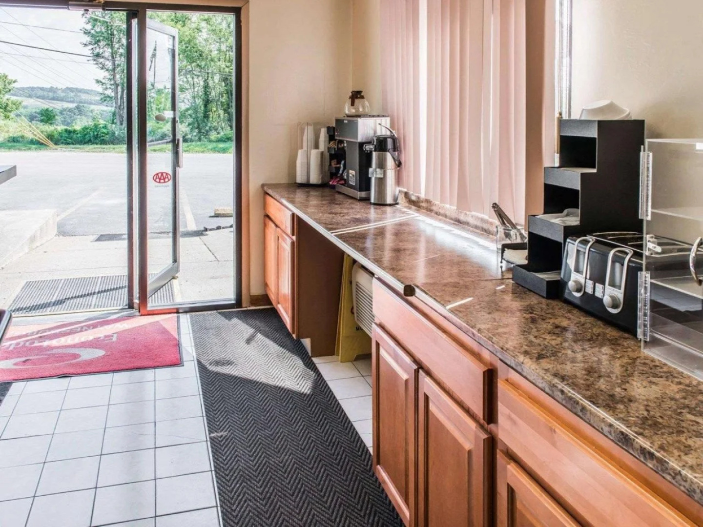 Econo Lodge Waynesburg