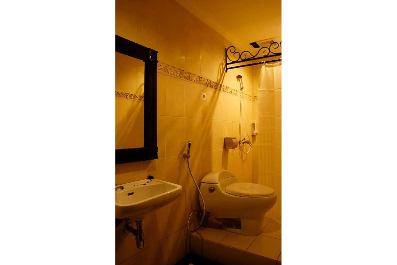 Klungkung Tower Hotel