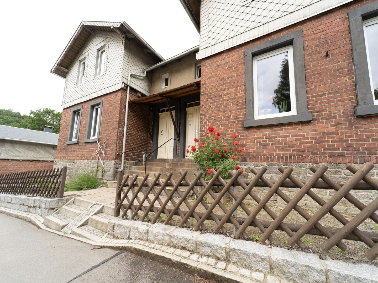 Modern Holiday home in Rechenberg-Bienenmühle near Ski Area