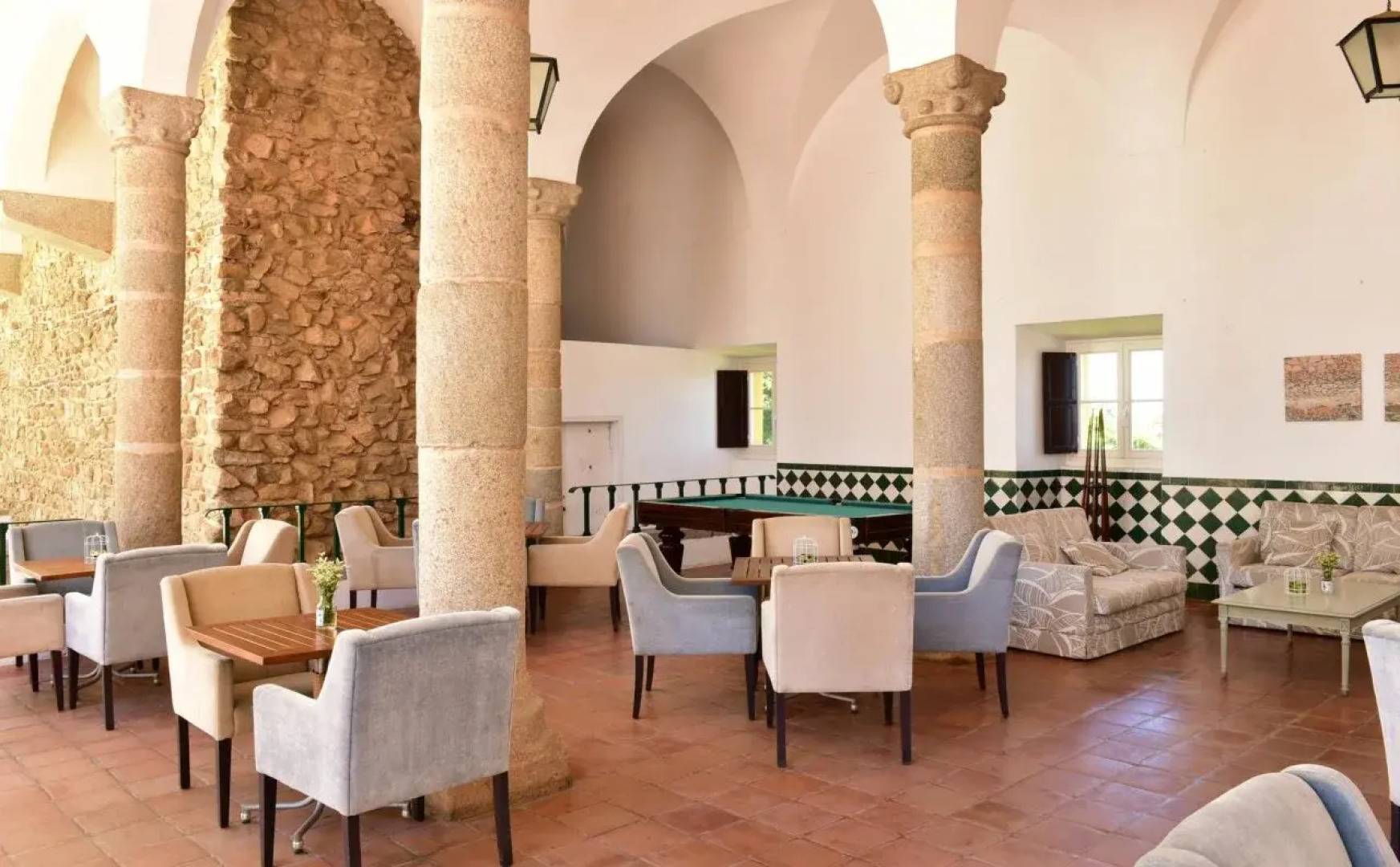 Pousada Convento de Evora - Historic Hotel